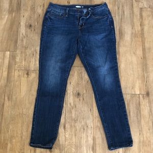 Old Navy Curvy Jeans